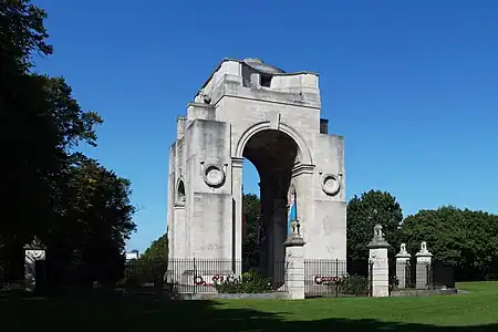 Arch of Remembrance, Leicester (1925)