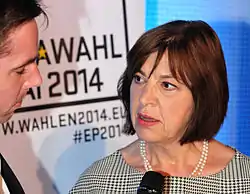 Rebecca Harms haastateltavana vuonna 2014.