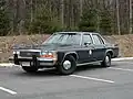 Ford LTD Crown Victoria 1990 (poliisiauto).