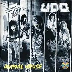 Studioalbumin Animal House kansikuva