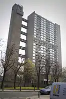 Balfron Tower Lontoossa, 1967, brutalismi