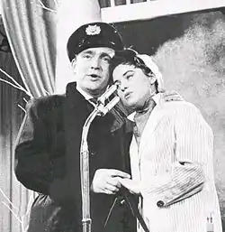 Birthe Wilke (oik.) Gustav Wincklerin kanssa Eurovision laulukilpailussa 1957