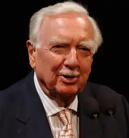 Walter Cronkite vuonna 2004.