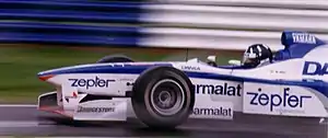 Damon Hill ja A18 Britannian GP:ssä.