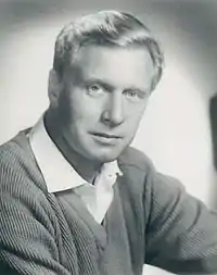 George Gaynes vuonna 1964.