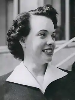 June Foulds Helsingissä 1952.