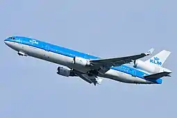 KLM:in MD-11