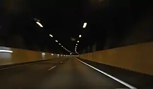 Karnaisten tunneli Lohjalla itään päin