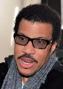 Lionel Richie vuonna 2012.