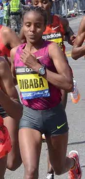 Dibaba vuoden 2014 Bostonin maratonilla