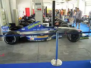 Minardi M01 auto