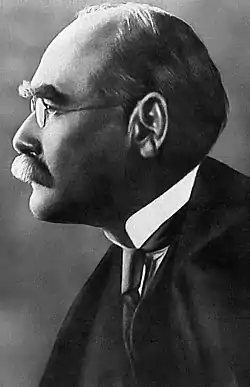 Rudyard Kipling vuonna 1914 tai aikaisemmin.