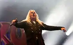 Biff Byford esiintymässä Saksassa vuonna 2016.