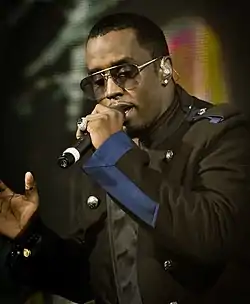 Sean Combs esiintymässä vuonna 2010.