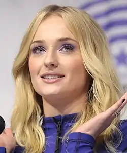 Sophie Turner Anaheimin WonderCon -tapahtumassa vuonna 2019.