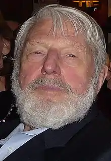 Theodore Bikel vuonna 2009.