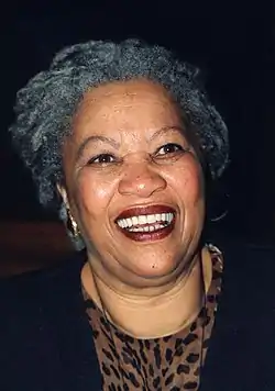 Toni Morrison vuonna 1998.