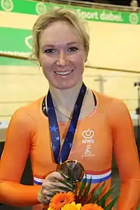 Amy Pieters (2017)