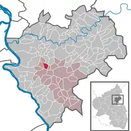 Lokaasje Niederbachheim (read) yn de ferbânsgemeente Nastätten (roze) yn de lânkring Ahrweiler (griis)