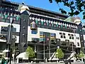 RMIT University Building 8.  Swanston Strjitte yn Melbourne by Edmund & Corrigan, 1993.