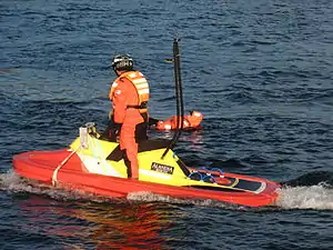 Wetterscooter fan in rêdingstsjinst op 'e Ålâneilannen