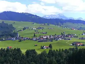 Hondwil vor de Hondwiler Höchi und em Säntis