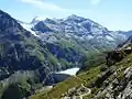 s Alpgebiet bim Mauvoisinsee und d Schneebärge vo Bangis