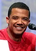 Jacob Anderson kòm Ver Gris.