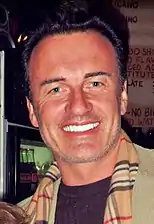 Julian McMahon an 2011.